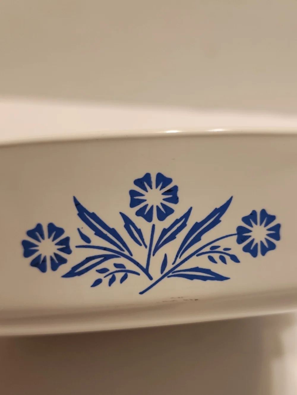 Corningware White Ceramic Casserole Insert with Blue Cornflower 1 QUART size